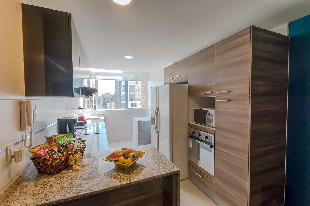 Suite De Lujo, Piso Alto, Junto Parque Carolina, Generador Electrico Quito Exterior photo