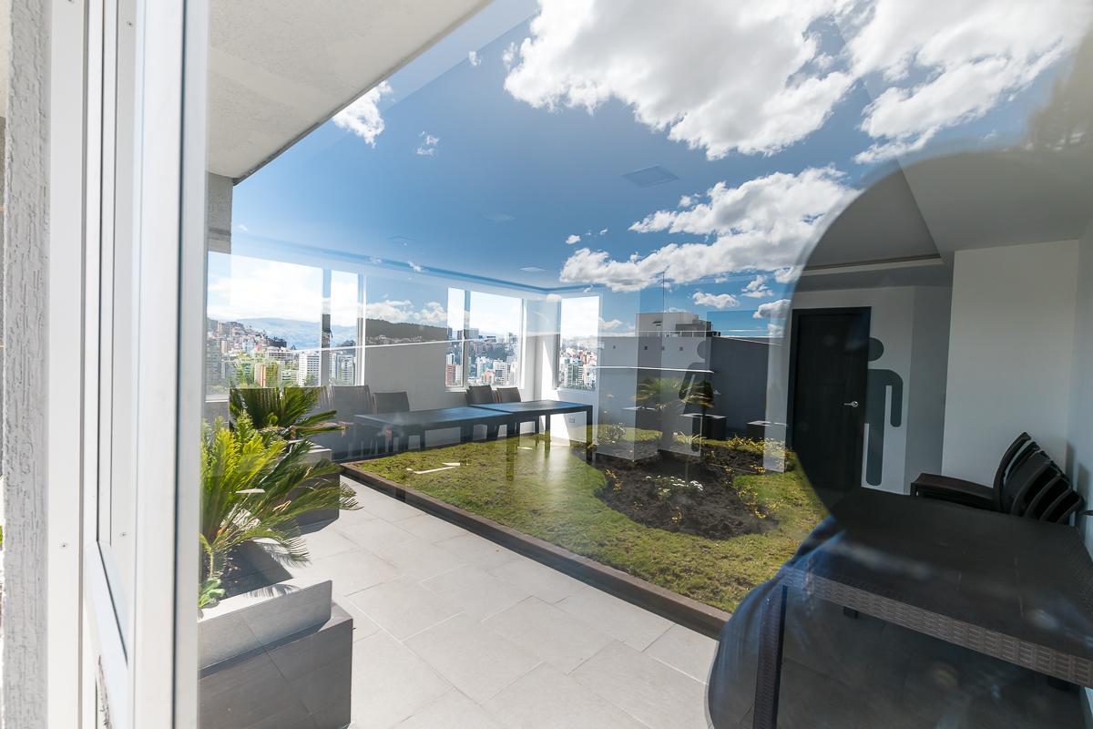 Suite De Lujo, Piso Alto, Junto Parque Carolina, Generador Electrico Quito Exterior photo